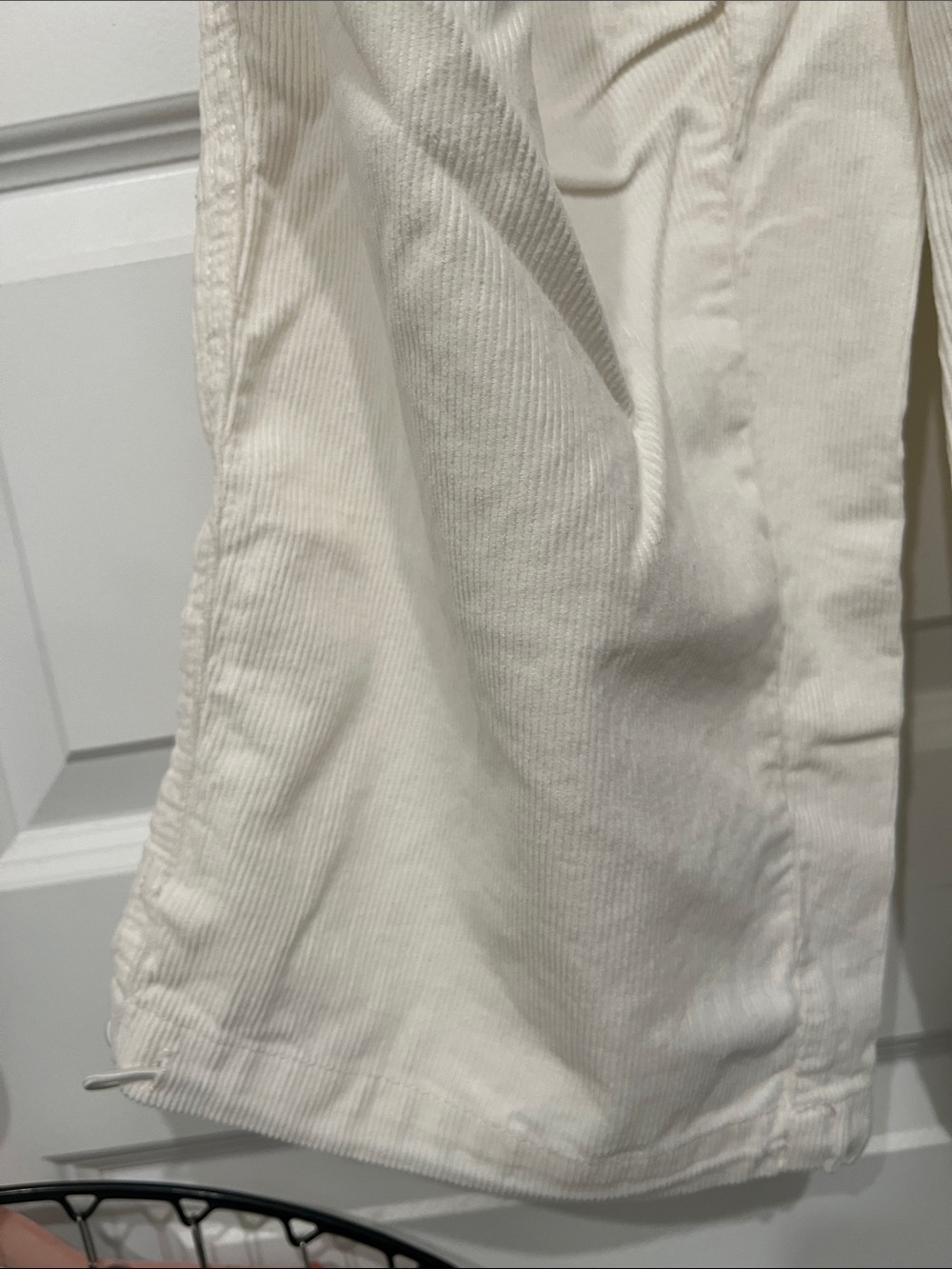 Urban Outfitters Cream Wide-Leg Cargo Drawstring Trousers - Picture 7 of 14